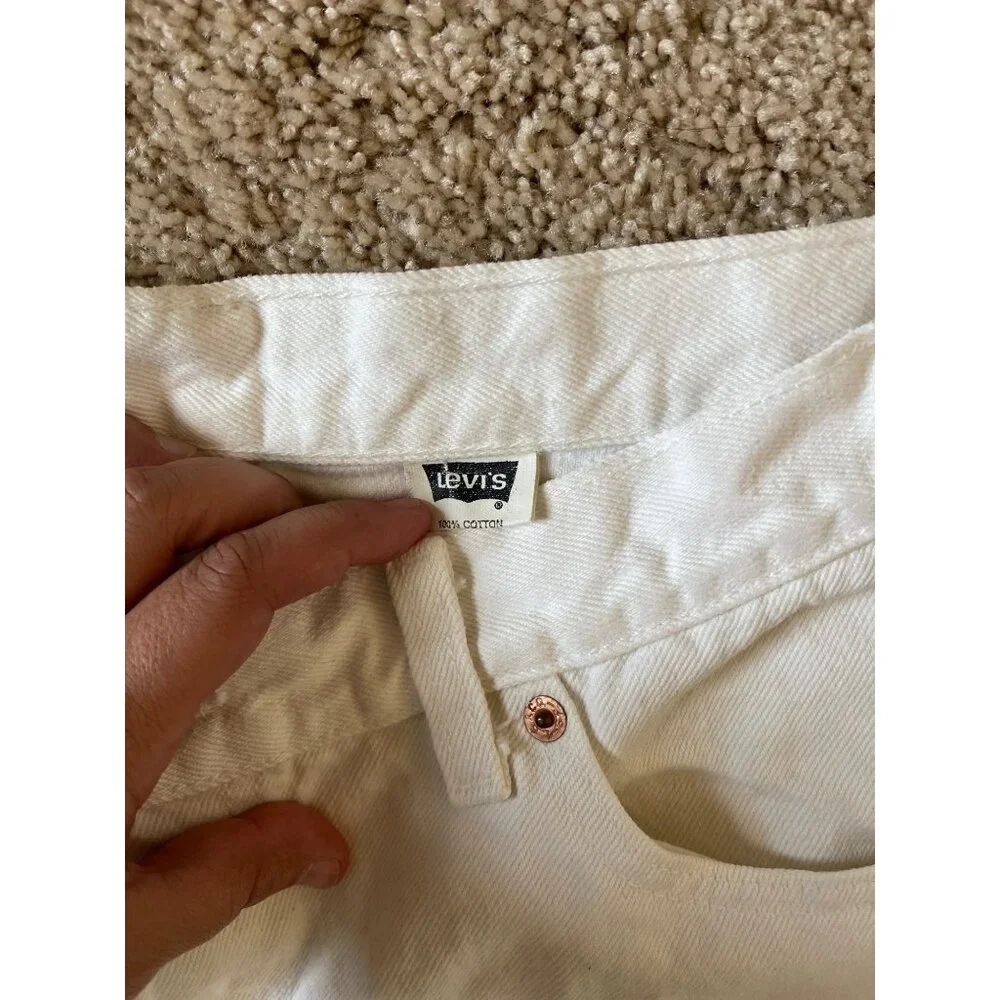 Levi's Women's Size 13 Straight Leg White Mid Rise 100% Cotton Denim White Jeans
